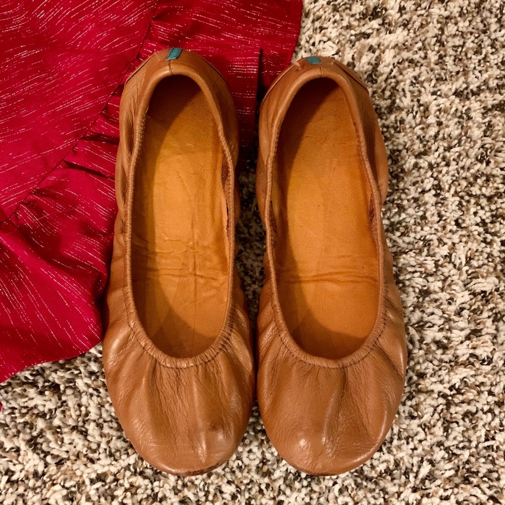 Chestnut Tieks Size 9